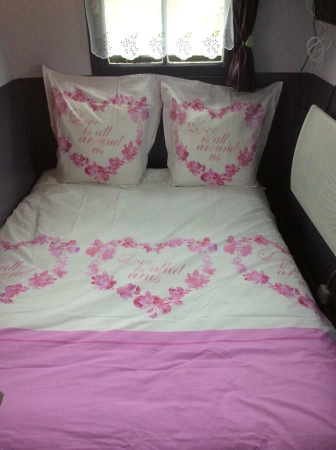 Les Roulottes Des Songes De L'Authie Bed & Breakfast Boufflers Luaran gambar